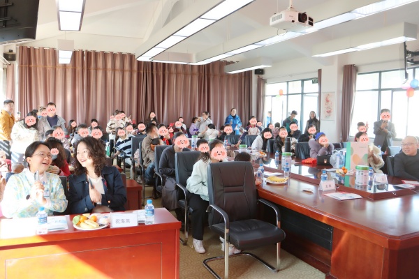 �ж�ͬ�У������ഫ | ������ά����ҽԺ�����Ѹж���л��Բ���չ�